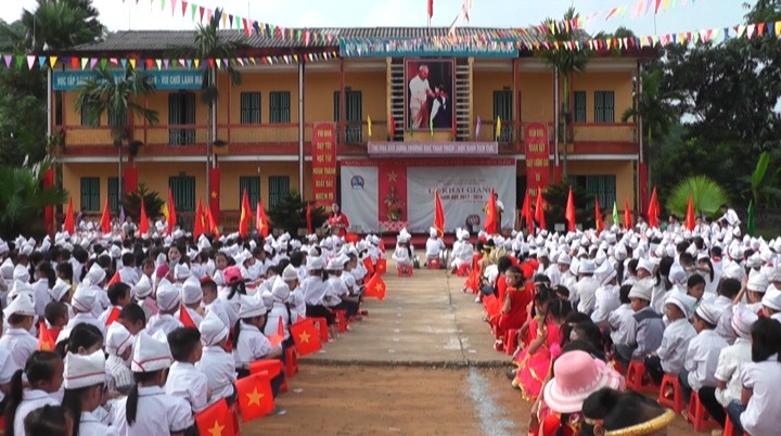 Giáo viên Trường tiểu học Yên Thành luôn nỗ lực tháo gỡ khó khăn, nâng cao chất lượng giáo dục.