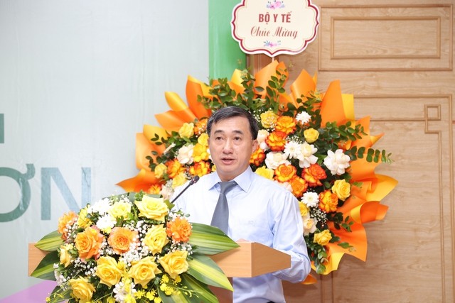 Ông Trần Văn Thuấn, Thứ trưởng Bộ Y tế phát biểu khai mạc Lễ phát động. 