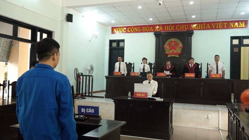 Phiên tòa xét xử Lê Quang Vũ. (Ảnh: N.S)