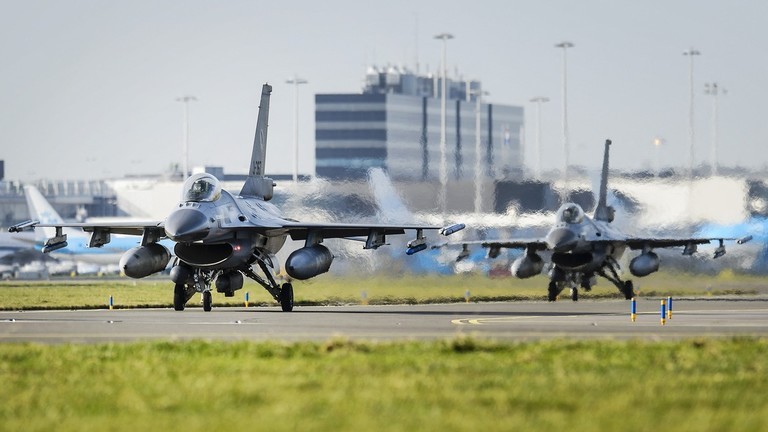 Các chiến đấu cơ F16 của lực lượng không quân Hà Lan