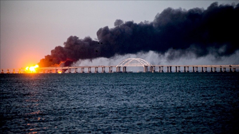 Cầu Crimea bị lực lượng Ukraine tấn công hồi tháng 7/2023
