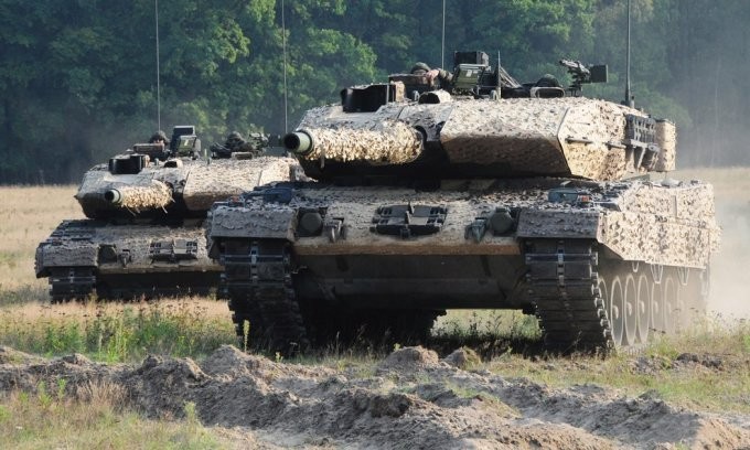 Xe tăng Leopard 2 do Đức sản xuất