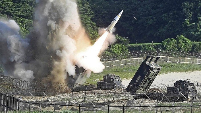 Tên lửa ATACMS trong cuộc tập trận của Hàn Quốc.