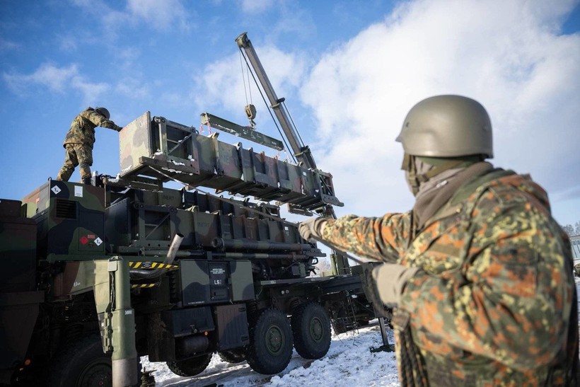 Ukraine huấn luyện với hệ thống Patriot do Mỹ sản xuất.