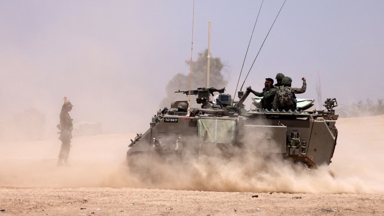 Quân đội Israel ở gần biên giới Gaza. 