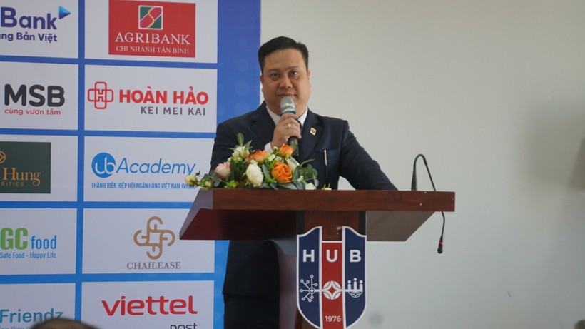 PGS.TS Nguyễn Đức Trung, Hiệu trưởng Trường Đại học Ngân hàng TPHCM thông tin về HUB CAREER 2024. Ảnh: Mạnh Tùng