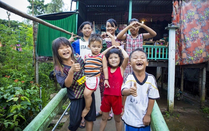 Bạo lực với trẻ cần phải lên án nhưng không đánh đồng “nuôi thả” với tôn trọng. Ảnh: UNICEF Việt Nam.
