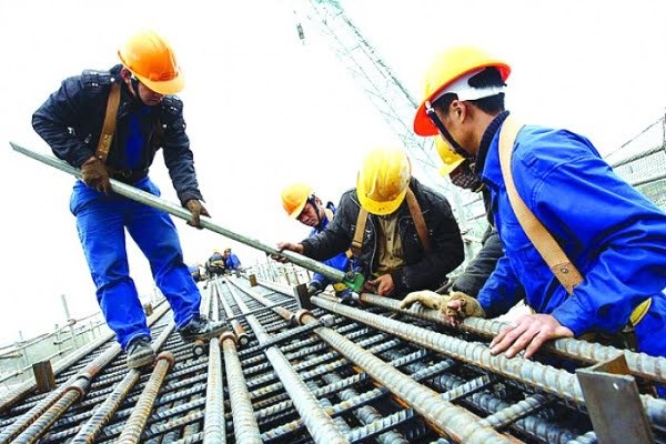 Muốn nâng cao chất lượng lao động ngành xây dựng cần có chiến lược phát triển công nghệ lồng ghép với phát triển giáo dục nghề.