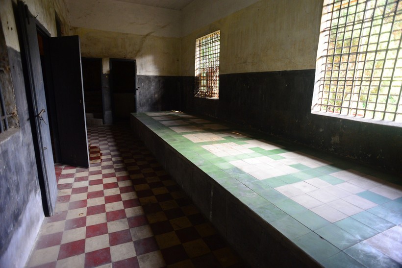 Phòng giam lớn có diện tích hơn 30 m2, giam khoảng 20 người. 