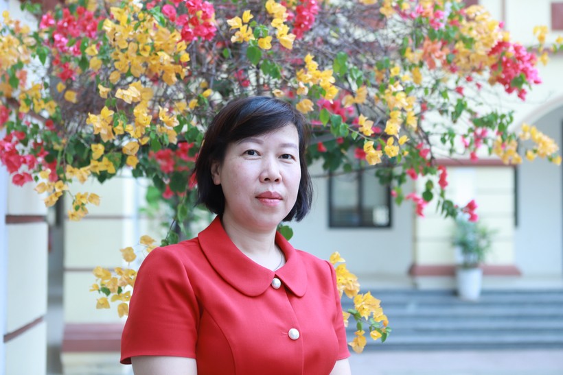 Cô Đặng Thúy Hà – Hiệu trưởng Trường THCS Tây Đằng (Ba Vì, Hà Nội). Ảnh: TG