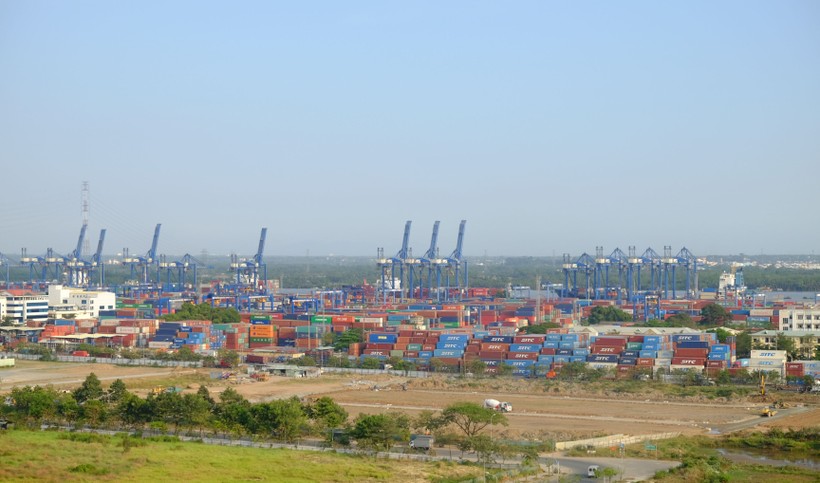 Cảng Cát Lái ở TP Thủ Đức, TPHCM - cảng container quốc tế lớn và hiện đại nhất Việt Nam. Ảnh: Lê Nam