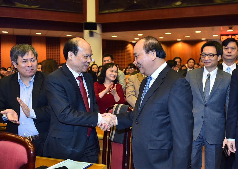 Thủ tướng Nguyễn Xuân Phúc gặp gỡ, trao đổi với các nhà khoa học thuộc VASS