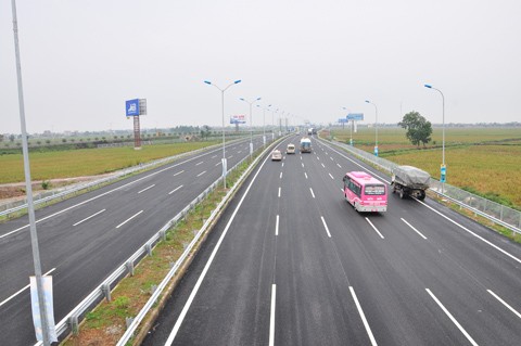 Phương án tài chính dự án đường ô tô cao tốc Hà Nội-Hải Phòng
