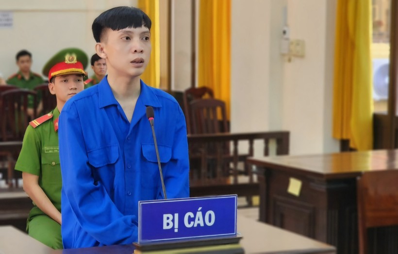 Toà án Nhân dân Kiên Giang tuyên phạt Tăng Hoàng Tỷ 7 năm tù về tội "Giết người". (Ảnh: Văn Vũ)