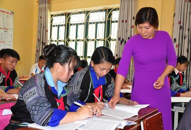 211 học sinh, giáo viên có thành tích xuất sắc sẽ được UBND tỉnh Yên Bái tuyên dương.