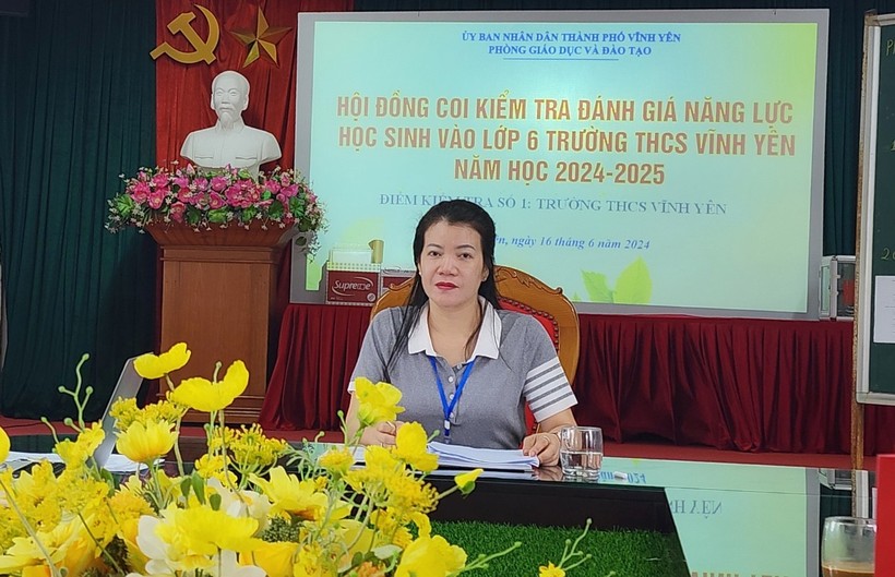 Bà Trần Thị Minh Tâm, Phó Phòng GD&ĐT Vĩnh Yên - Chủ tịch Hội đồng coi kiểm tra đánh giá năng lực học sinh trả lời Báo GD&TĐ.