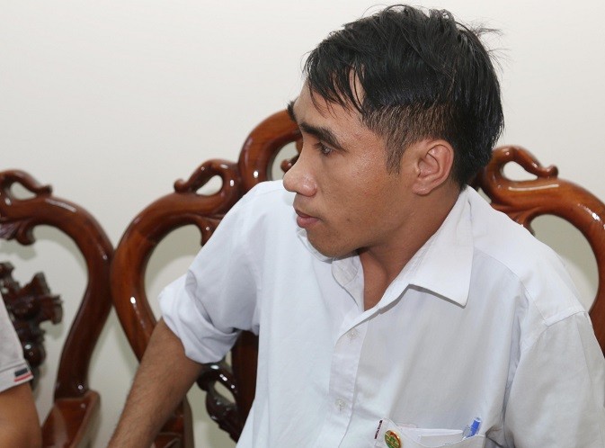 Đối tượng Nguyễn Hữu Nhất xưng danh phóng viên bị bắt quả tang khi đang cưỡng đoạt 8 triệu đồng tại Bệnh viện Đa khoa Tp. Đồng Hới (Đồng Hới - Quảng Bình)