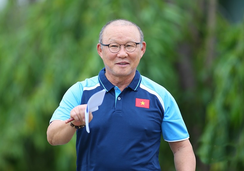 Huấn luyện viên Park Hang Seo dự giải U23 Đông Nam Á với tư cách khán giả để tuyển quân