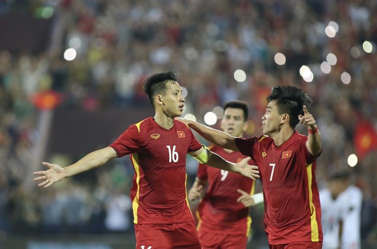 Hùng Dũng là điểm sáng hiếm hoi của U23 Việt Nam sau 3 trận đấu.