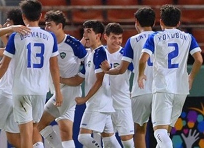 U17 Uzbekistan vào bán kết U17 châu Á 2023 sau khi giành chiến thắng ấn tượng trước U17 Saudi Arabia.
