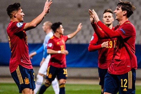 U21 Tây Ban Nha thắng U21 Thụy Sĩ ghi danh vào bán kết U21 châu Âu.