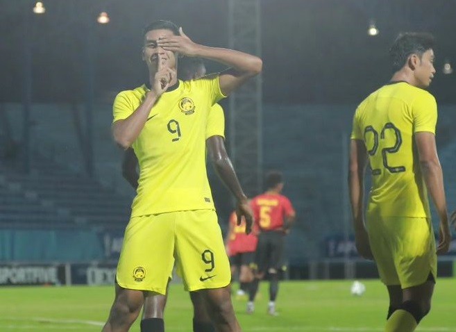 Alif Ikmalrizal Anuar muốn sút tung lưới U23 Việt Nam ở bán kết.