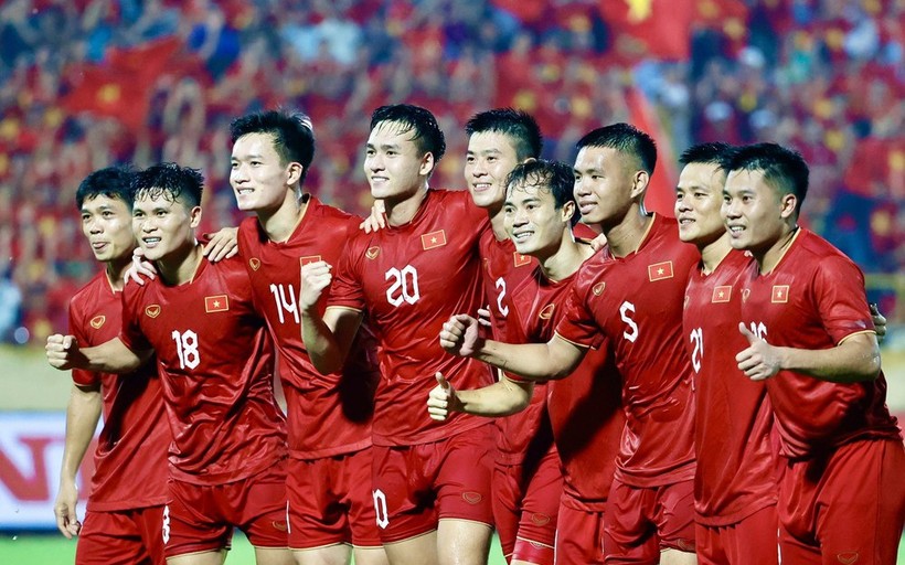 Tuyển Việt Nam rơi vào bảng đấu khó ở Asian Cup.