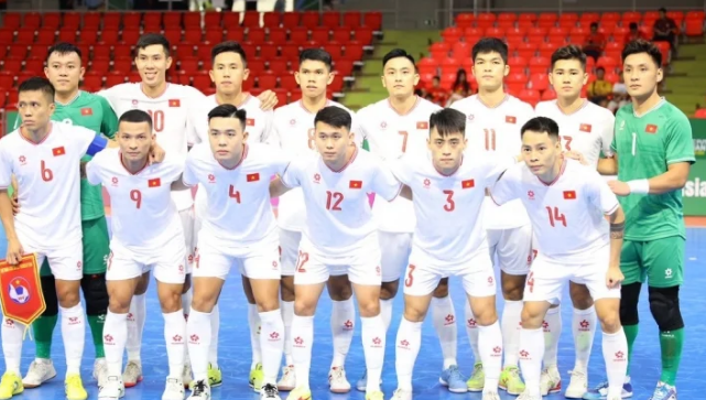 Tuyển futsal Việt Nam vượt mặt Nhật Bản ở BXH châu Á.