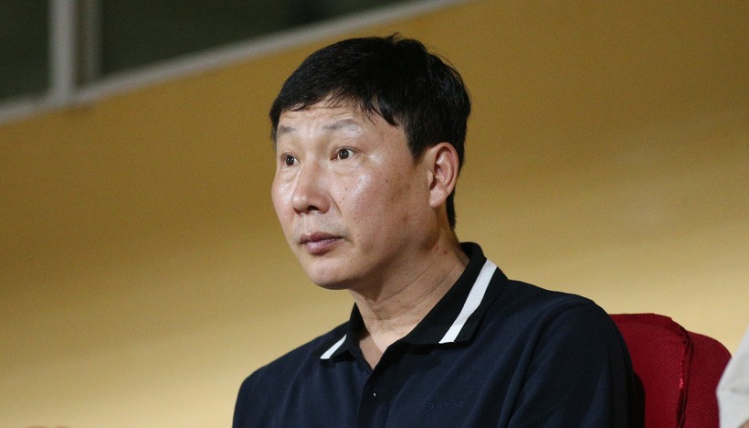  HLV Kim sang sik tích cực khảo sát tại V-League.
