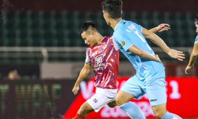  Nam Định cầm hòa TP HCM vòng 23 V-League.