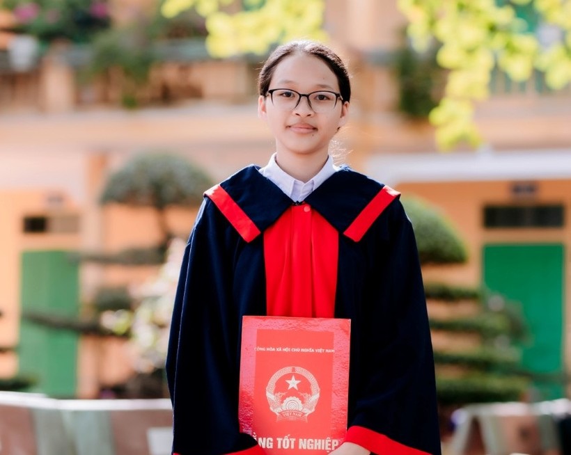 Nữ sinh Đoàn Thị Diệp đạt số điểm cao nhất tỉnh Nam Định tại kỳ thi tuyển sinh vào lớp 10 THPT năm 2024. 