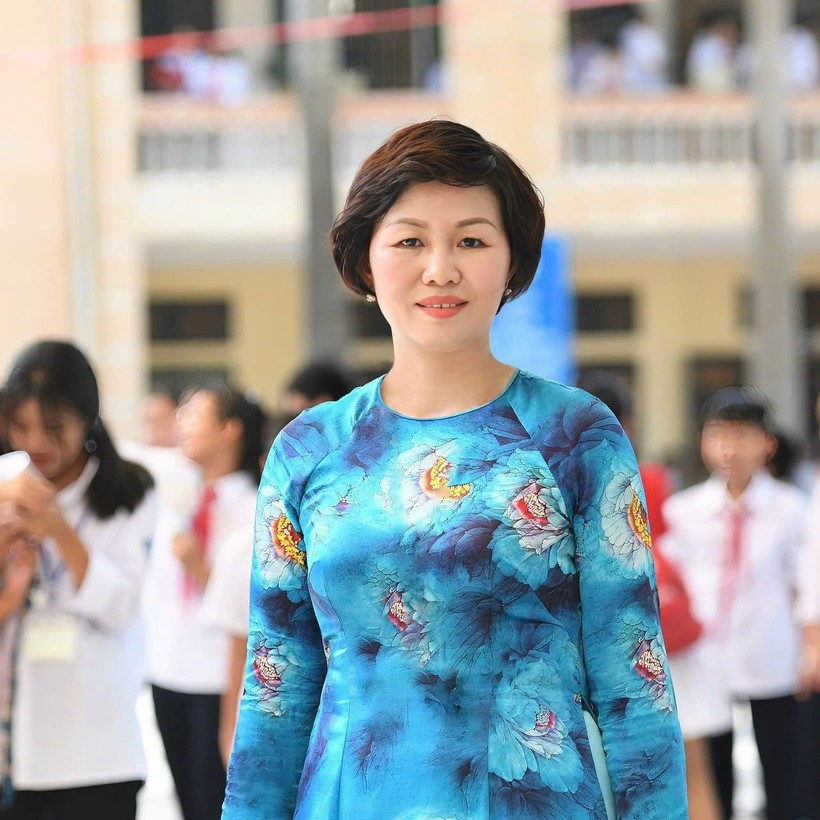 Cô Nguyễn Thị Kim Dung – Hiệu trưởng Trường THCS Vân Canh.