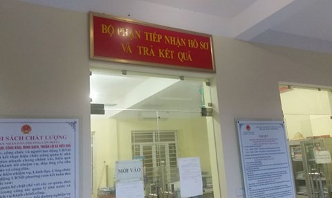 Bộ phận một cửa thuộc UBND phường Văn Miếu, nơi xảy ra vụ việc