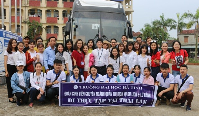 Sinh viên Trường Đại học Hà Tĩnh thực tập tại Thái Lan
