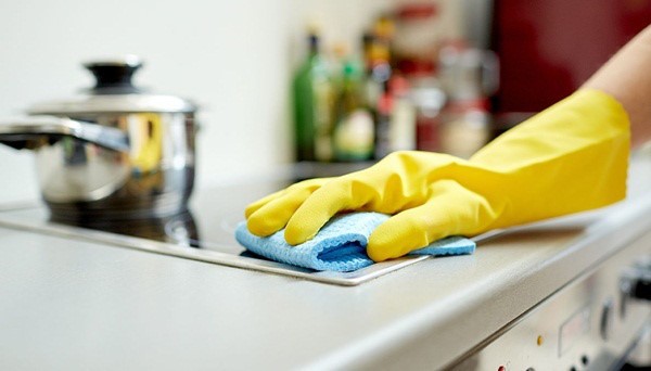 3 cách giúp bạn làm sạch đồ dùng nhà bếp nhanh chóng