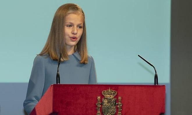 Công chúa Leonor phát biểu nhân kỷ niệm 40 năm Hiến pháp Tây Ban Nha.