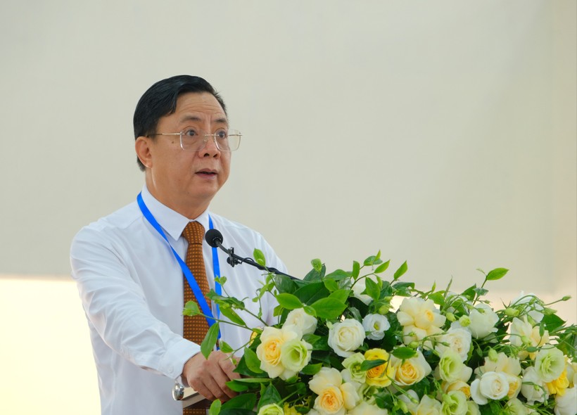 Ông Đặng Xuân Trường, Ủy viên Ban thường vụ tỉnh ủy, Phó Chủ tịch Thường trực UBND tỉnh Thái Nguyên phát biểu khai mạc chương trình.