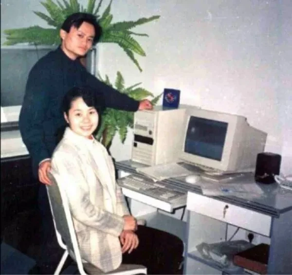Vợ chồng Trương Anh - Jack Ma khi mới khởi nghiệp