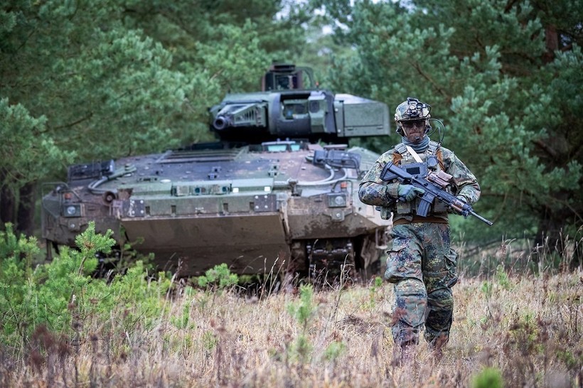 Binh sĩ Đức không muốn chuyển đến nhóm quân NATO cạnh Nga